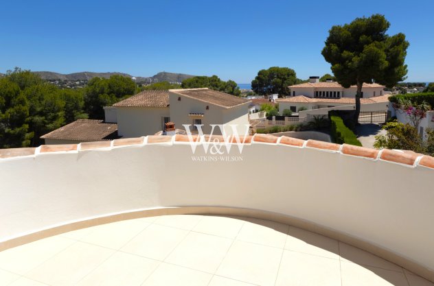 Resale - Villa -
Moraira - Pinar de Advocat