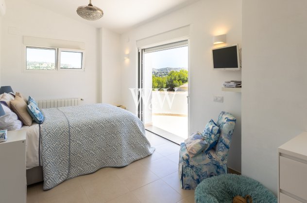 Resale - Villa -
Moraira - Pinar de Advocat