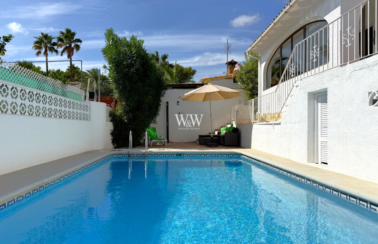 Resale - Villa -
Moraira - La Sabatera