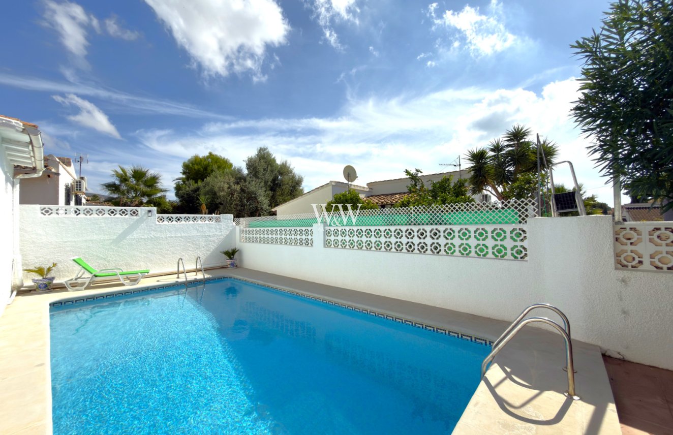 Resale - Villa -
Moraira - La Sabatera
