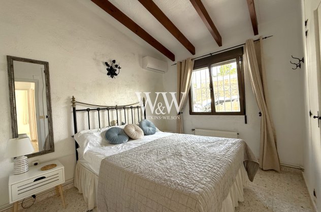 Resale - Villa -
Moraira - La Sabatera
