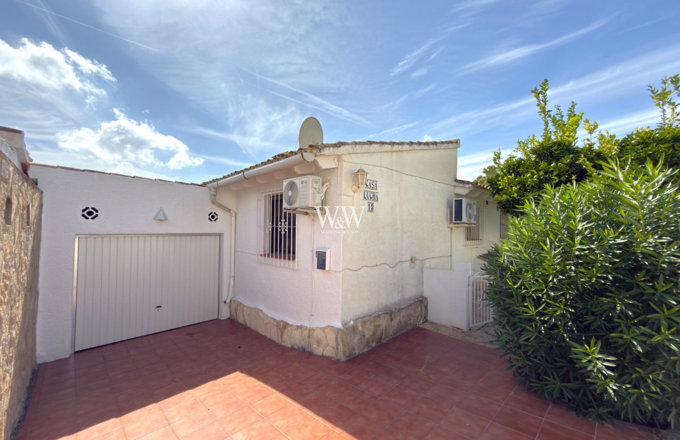 Resale - Villa -
Moraira - La Sabatera