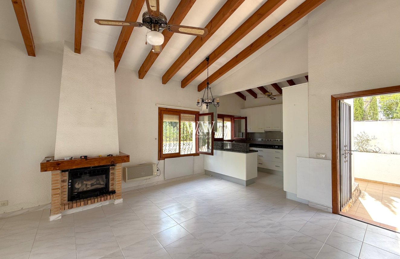 Resale - Bungalow -
Moraira - Fanadix