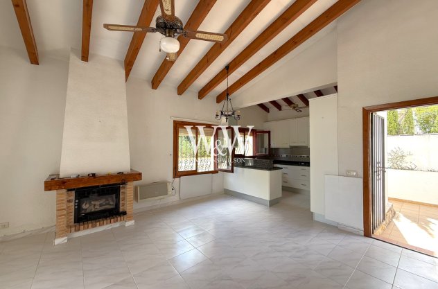 Resale - Bungalow -
Moraira - Fanadix