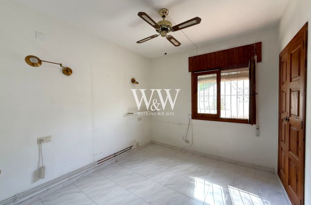 Resale - Bungalow -
Moraira - Fanadix