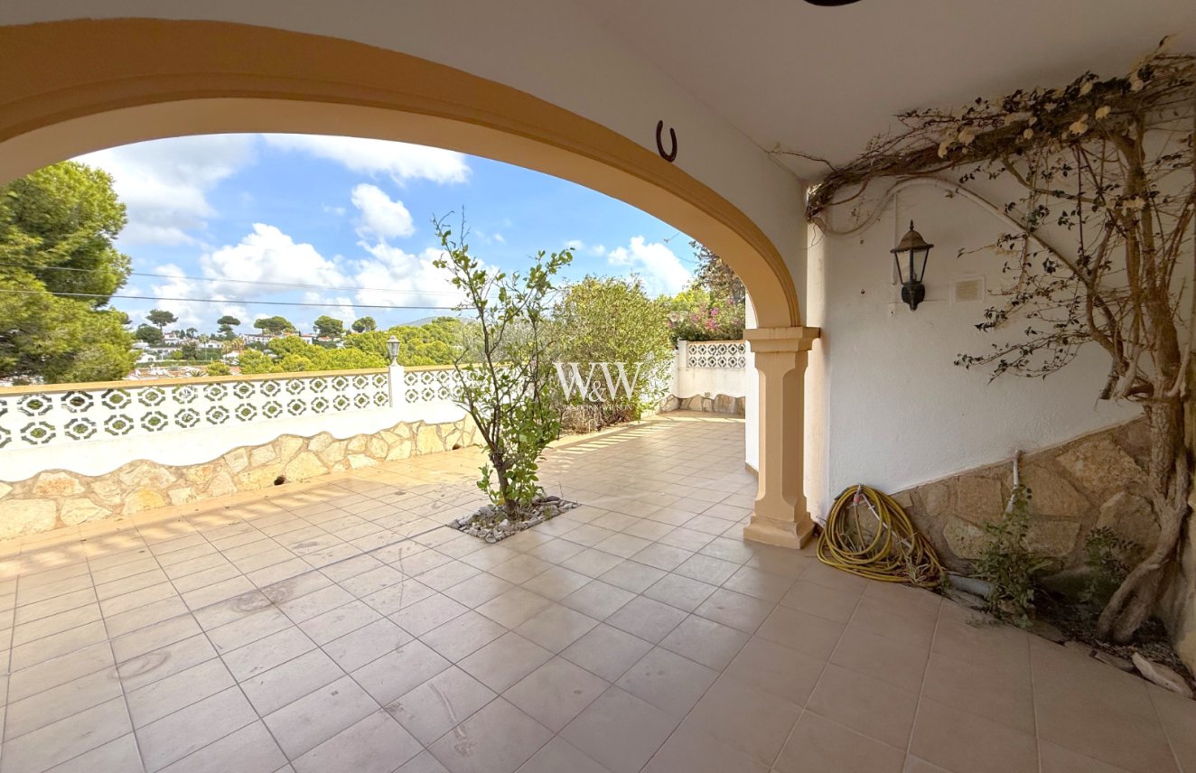 Resale - Bungalow -
Moraira - Fanadix