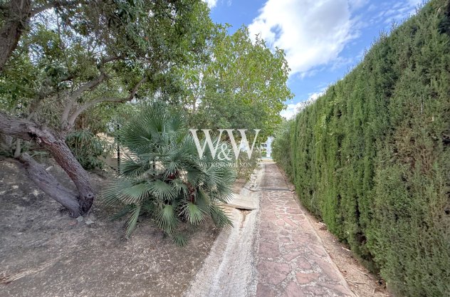 Resale - Bungalow -
Moraira - Fanadix