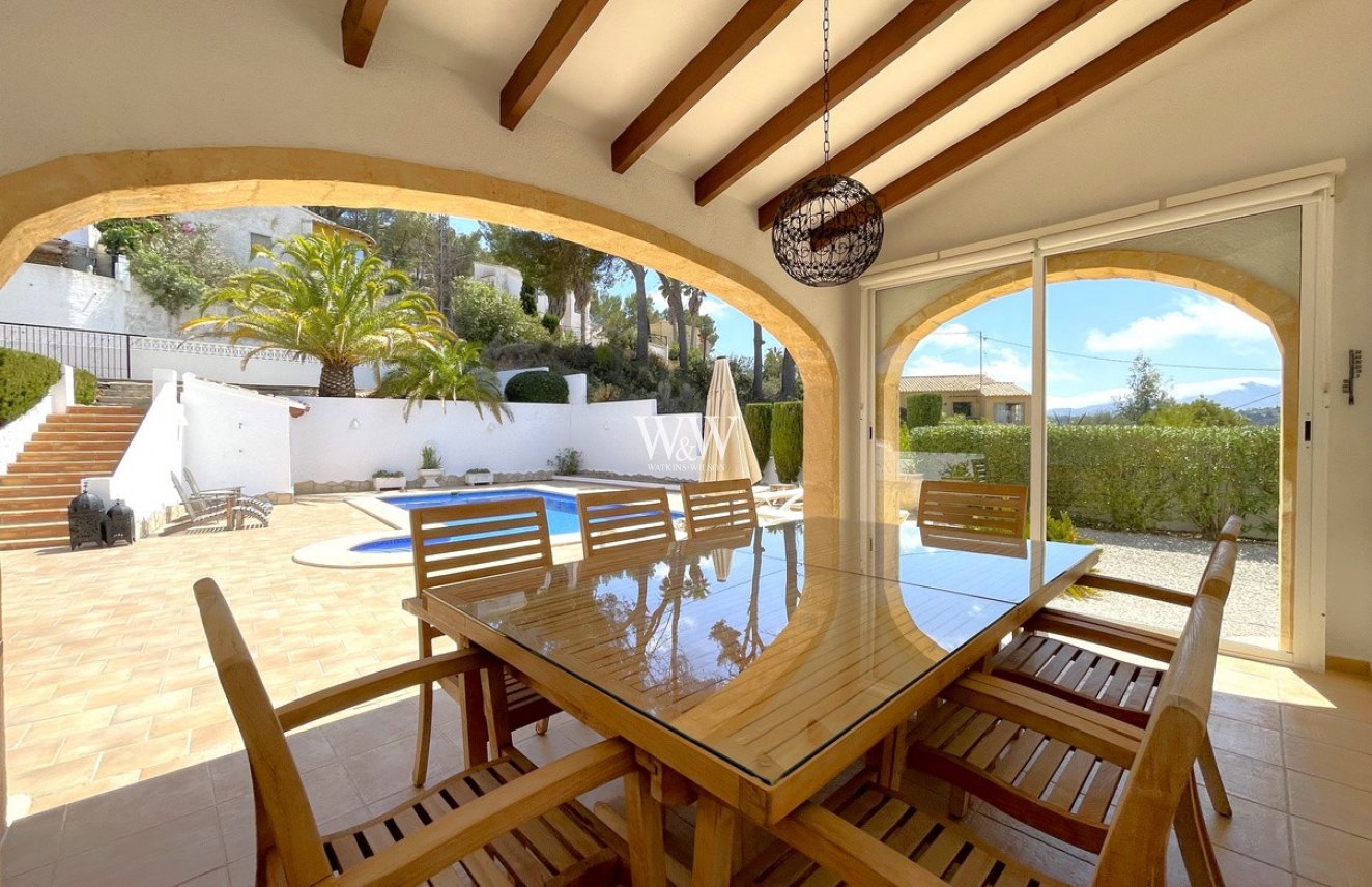 Lovely outdoor covered dining area