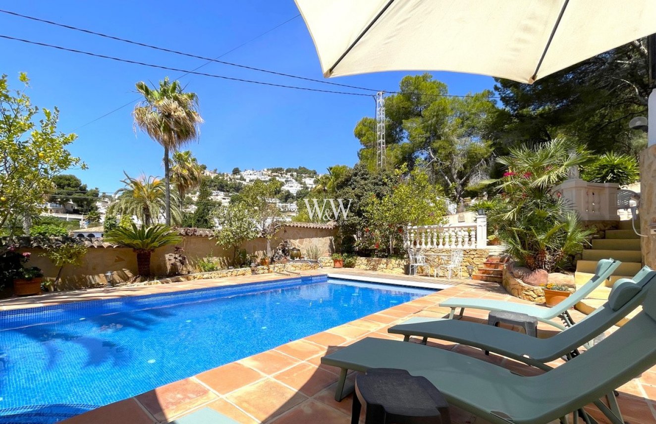 Verkoop - Villa -
Moraira - Benimeit