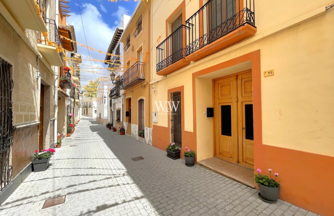 Resale - Townhouse -
Teulada