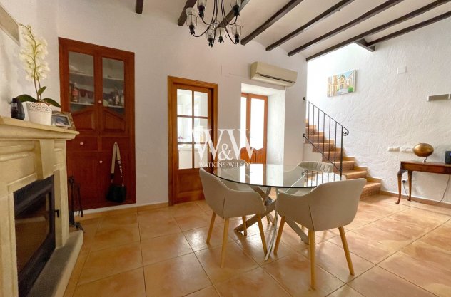 Resale - Townhouse -
Teulada