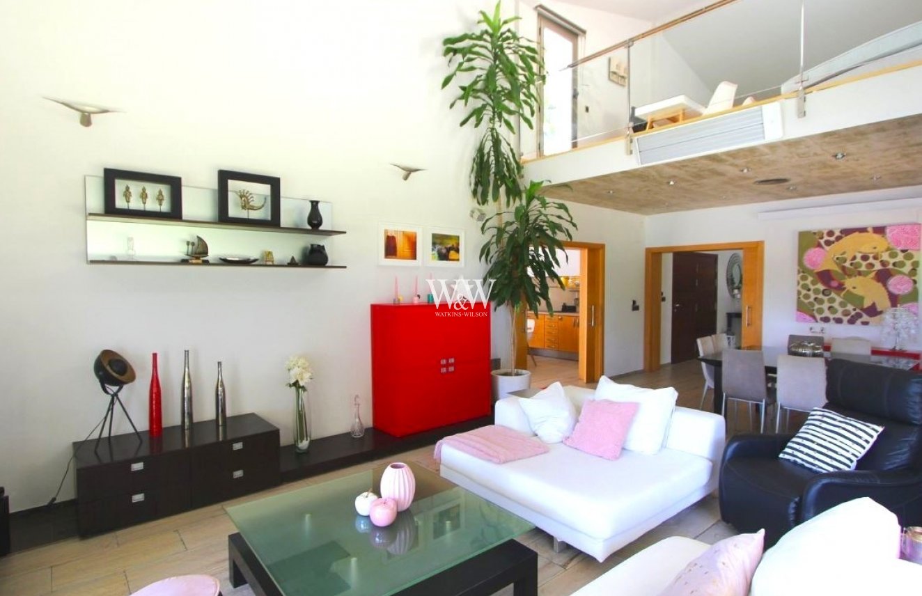 Resale - Villa -
Moraira - Cap Blanc