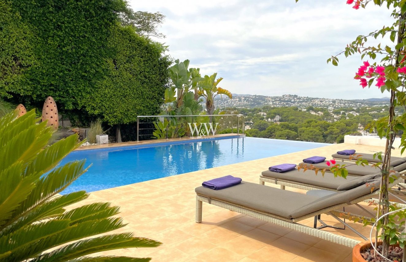 Resale - Villa -
Moraira - El Portet