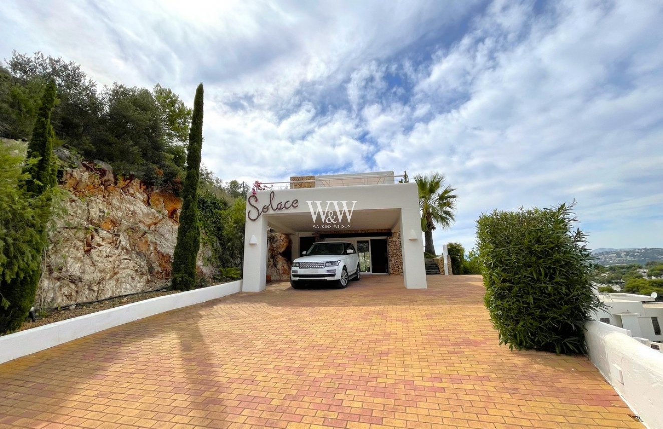 Reventa - Villa -
Moraira - El Portet