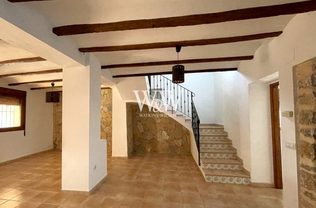 Resale - Villa -
Benissa