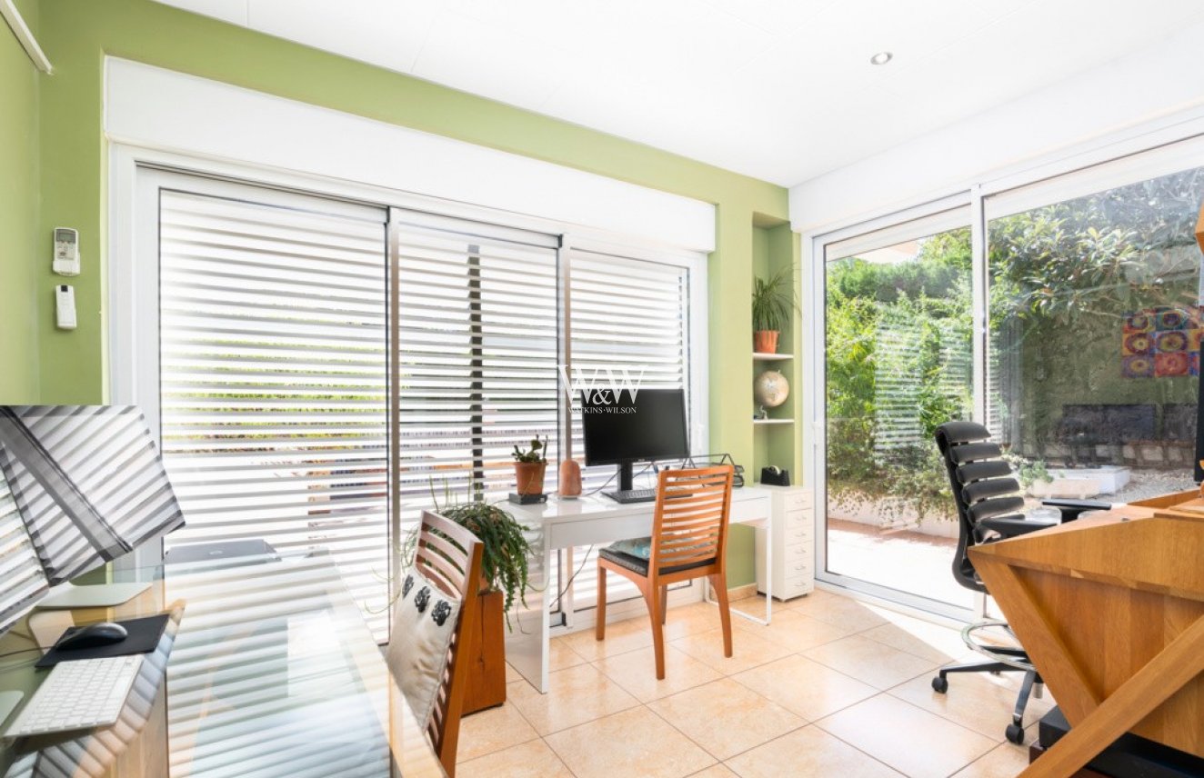 Conservatory with patio doors