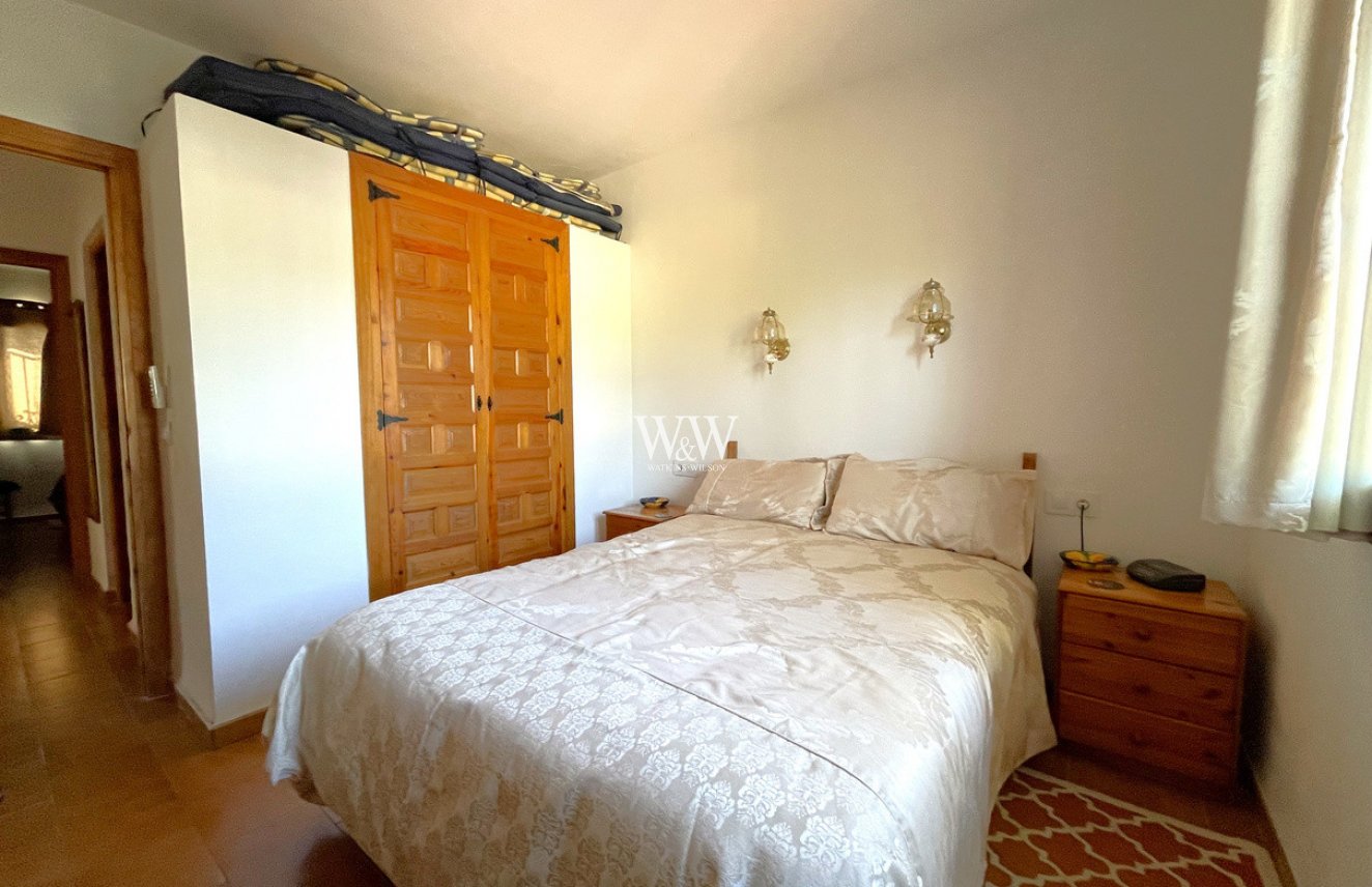 Resale - Bungalow -
Moraira - Fanadix