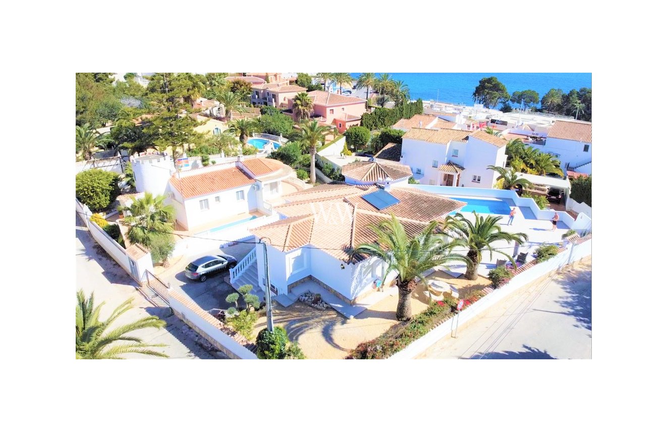 Videresalg - Villa -
Moraira